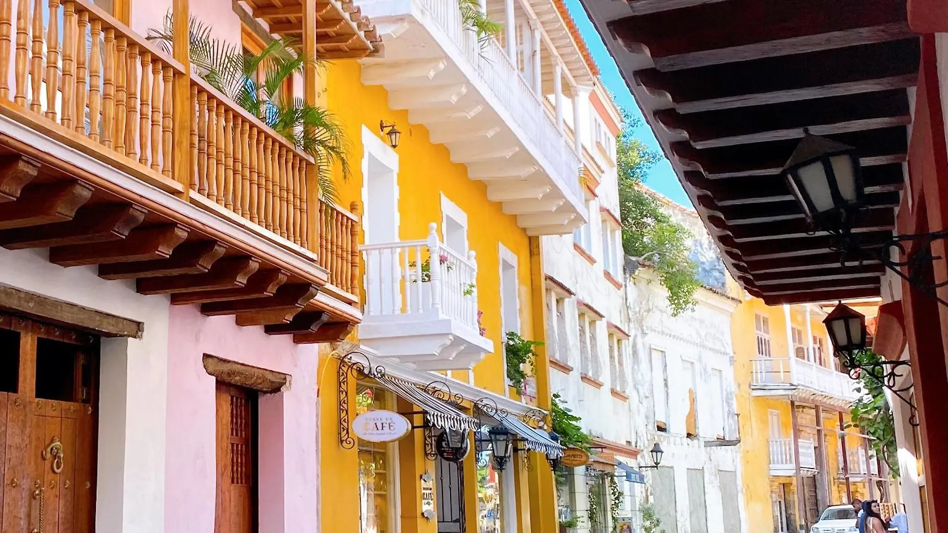 Apartment In Old City Cartagena D